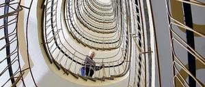 Kein Ende in Sicht. Es ist wie eine Spirale: Die Mieten steigen, die Nebenkosten erst recht. Ein aktueller Vergleich der Berlin- Brandenburgischen Wohnungsunternehmen zeigt, wo es besonders teuer oder besonders preiswert ist.