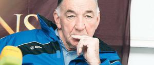 Zielstrebig. Turbine-Trainer Bernd Schröder fiebert Saisonstart entgegen.