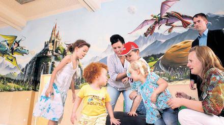 Bewegung und Phantasie: Die ersten Kinder der Kita „Zauberstein“.