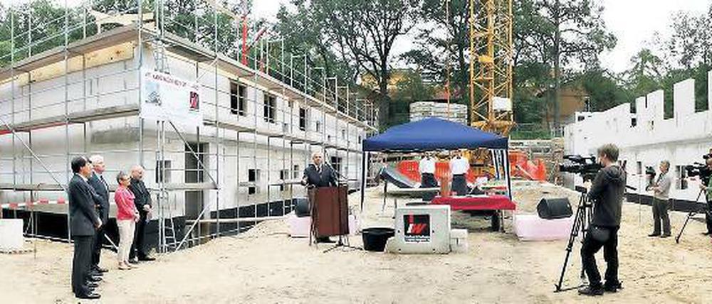 Grundstein gelegt. Die Forschungseinrichtungen auf dem Telegrafenberg expandieren weiter – und benötigen neue Bauflächen.