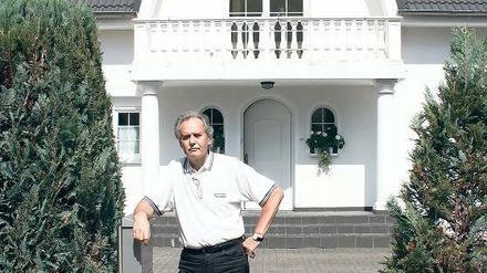 „Deutschland war für uns Österreicher immer das Wunderland“, sagt Franz-Josef Kellner. Er ist wild entschlossen, seine Hausverlosung durchzuklagen.