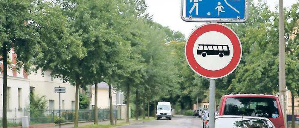 Verbotene Zone. Ende Juni hatte das Verwaltungsgericht Potsdam die verkehrsberuhigte Zone in der Bornstedter Ribbeckstraße für rechtswidrig erklärt. Derzeit prüft die Stadt Potsdam eigenen Angaben zufolge mögliche Konsequenzen aus der Entscheidung.