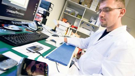 Nebenjob. Blazej Kotwicki studiert Kulturwissenschaften, nebenbei arbeitet er bei „asgoodas.nu“.