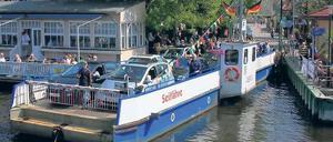 Verbindung von Caputh nach Geltow: Die Seilfähre „Tussy II“.