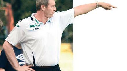 Verdruss und Siegeswillen. Dietmar Demuth will Duisburg schlagen.