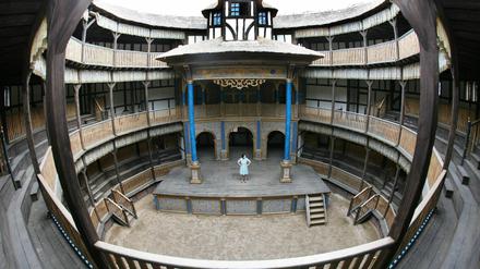Das "Globe" - der spektakuläre Theater-Nachbau von Studio Babelsberg.
