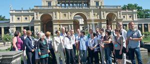 Europas Schloss-Experten. 14 Vertreter der Association of European Royal Residences, einem Dachverband von Europas Schlossverwaltungen, treffen sich eine Woche lang in Sanssouci zum Erfahrungsaustausch.