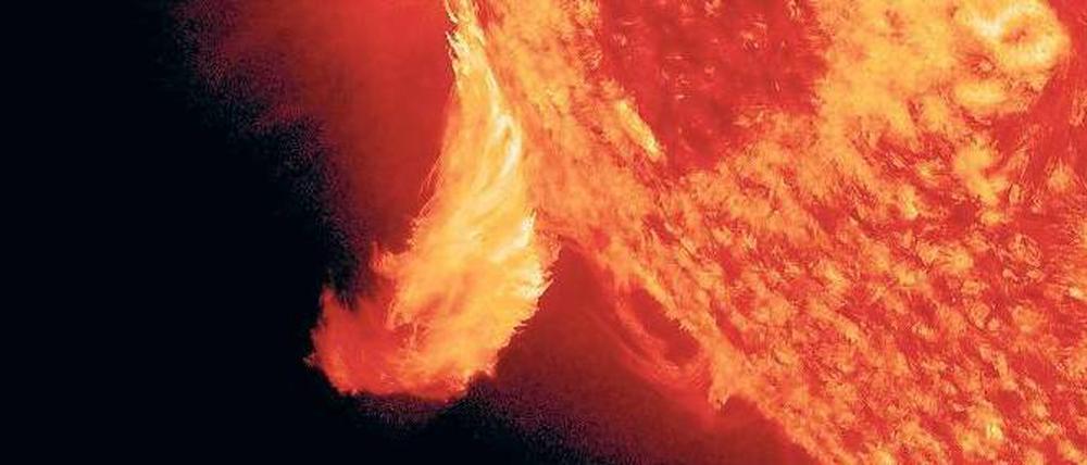 Spektakulärer Auswurf. Die Sonneneruptionen am 7. Juni dieses Jahres galten zu Unrecht als besonders stark. Sie waren nur visuell sehr eindrucksvoll. Dass von der Sonnenaktivität ein indirekter Einfluss auf das Klima ausgeht, steht für die Forscher fest.