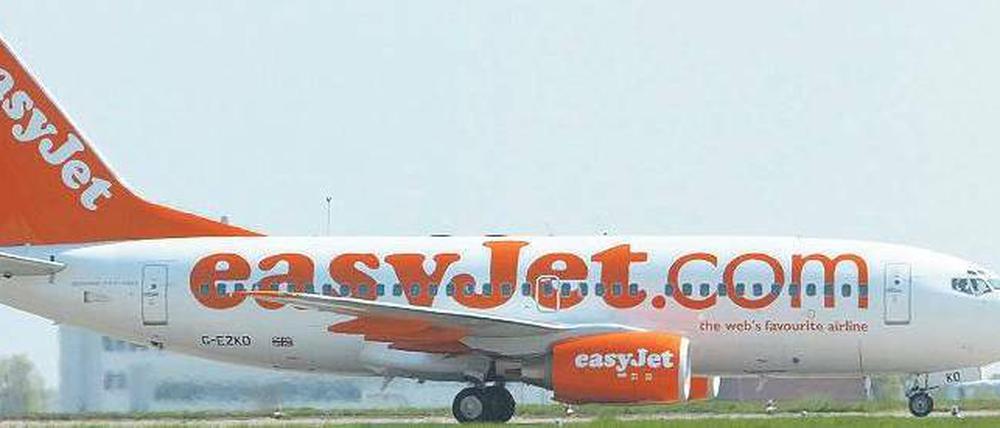 Am Boden bleiben? Bei Easyjet, die in Berlin von Schönefeld aus fliegt, droht mitten in den Ferien ein Streik.