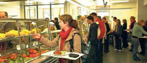 Gerne Obst. Potsdamer Studierende wünschen sich gesundes Essen.