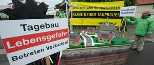 Überall im Land Brandenburg regt sich Widerstand gegen die Erschließung neuer Braunkohletagebaue.