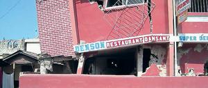 Risikogebiete. Das Vordringen der Zivilisation in gefährdete Regionen– hier Erdbebenschäden in Haiti 2010 – erhöht die Schadensbilanz.