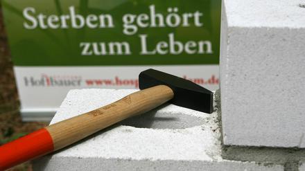 Gelegt: Der Grundstein für das Potsdamer Hospiz auf Hermannswerder.