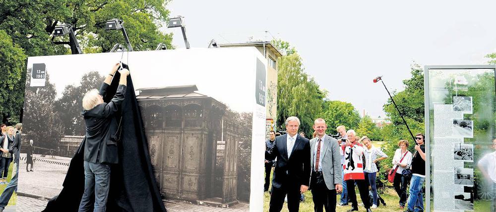 Grenzerfahrung. Klaus Wowereit eröffnete am Dienstag die Ausstellung.