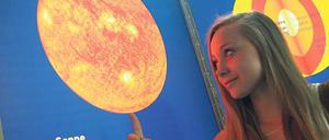 Feuerball. Um die Sonne dreht sich die Ausstellung in der Biosphäre.