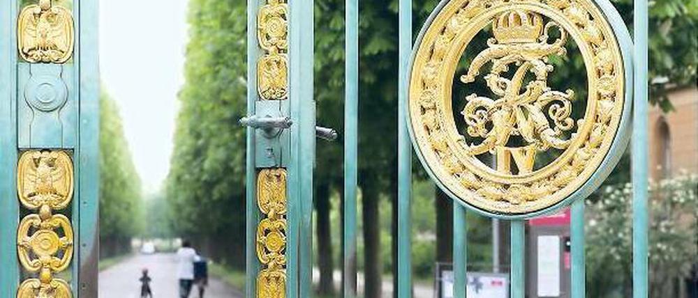 Der Erhalt der Parks, hier der Eingang zum Park Sanssouci, kostet. Die Schlösserstiftung ist notorisch klamm.