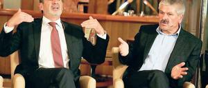 Duo statt Duell? Oberbürgermeister Jann Jakobs (SPD) und sein damaliger Herausforderer Hans-Jürgen Scharfenberg (Linke) i Wahlkampf.