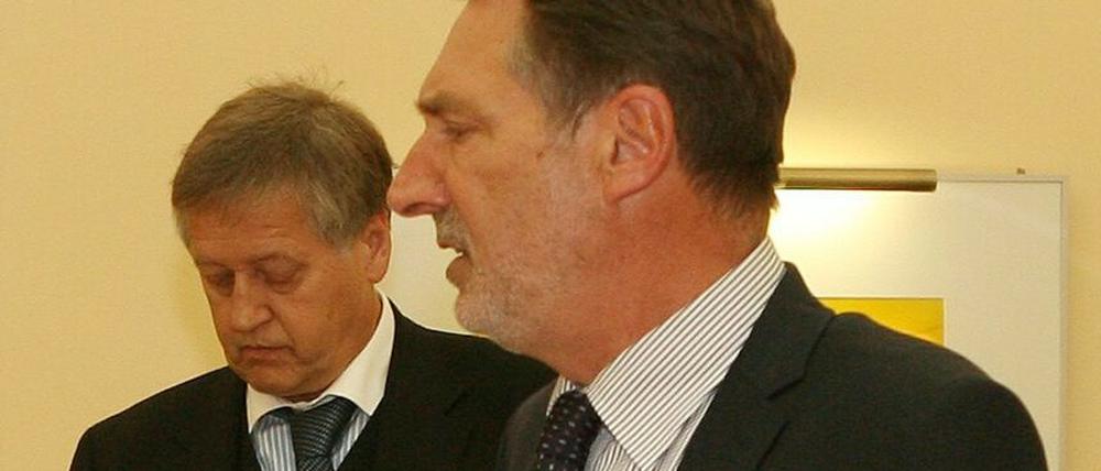 Peter Paffhausen (l.) und Oberbürgermeister Jann Jakobs (SPD).