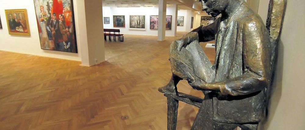 Räumungsverkauf. Kunstwerke aus der DDR wurden gezielt in den Westen verkauft, um dem Staat Deviseneinnahmen zu verschaffen.