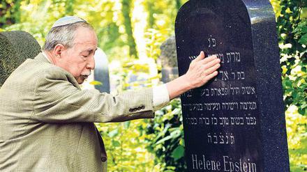 Den Toten nahe. Britta Wauers Film „Im Himmel, unter der Erde“ erzählt lebendige Familiengeschichten, die sie auf dem Jüdischen Friedhof in Berlin-Weißensee fand.