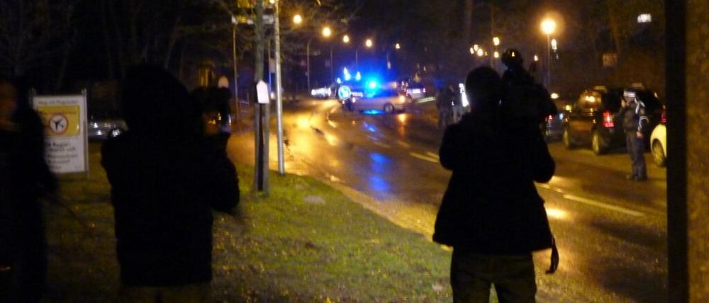 Zugriff: Um 21.28 Uhr nahm die Polizei am 10. Februar in Kleinmachnow in der Straße Hohe Kiefer/Ecke Schleusenstraße den mutmaßlichen Entführer fest.