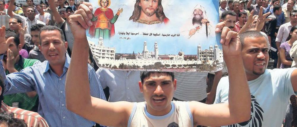 Anspruch auf Ausschließlichkeit. Konflikte der Religionen prägen die gesamte Nahost-Region. So müssen sich in Ägypten koptische Christen gegen Muslime behaupten.