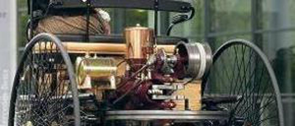 Der Mercedes von 1886. -