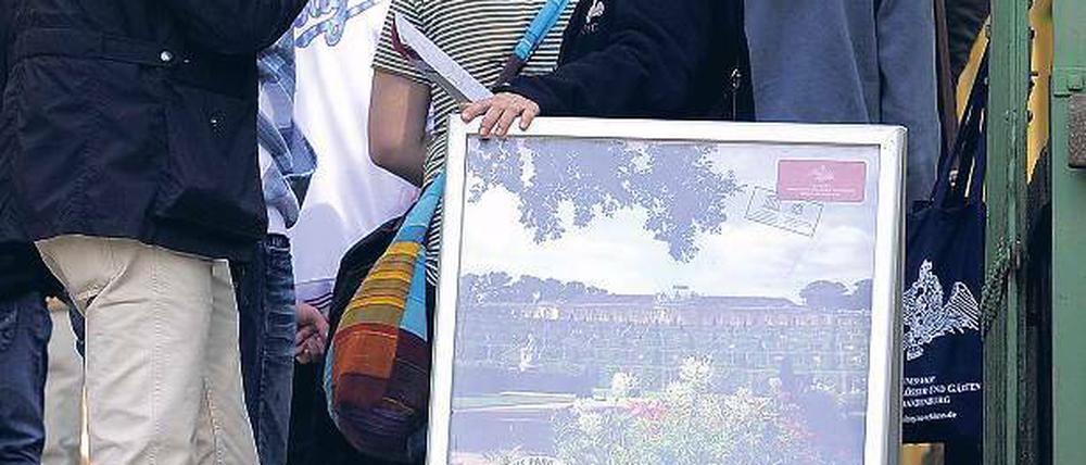 Zu wenig Einnahmen. Der freiwillige Eintritt für den Park Sanssouci wirft bisher nur 120 000 Euro pro Jahr ab. Nun werden weitere Geldquellen gesucht.