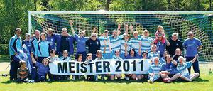 Geschafft. Blau-Weiß Beelitz ist Fußball-Landesmeister der Frauen.