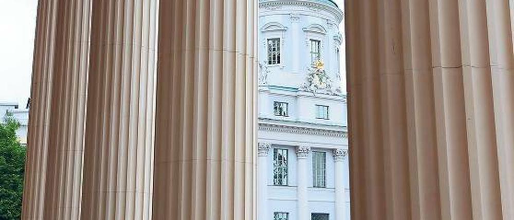 Lange sah man den neuen Museumsstandort vor lauter Säulen nicht. Doch mit der Eröffnung im Alten Rathaus im kommenden Jahr kann einer der Schwerpunkte in den „Kulturpolitischen Konzepten“ als erfüllt bezeichnet werden.