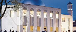 Die erste Moschee im Osten Deutschlands ist am Donnerstag im Berliner Bezirk Pankow feierlich eröffnet worden.