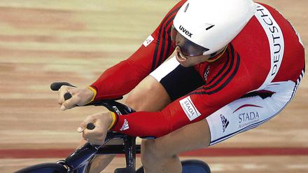 Blick nach vorn: Der Potsdamer Robert Bartko tritt bei den Bahnrad-Europameisterschaften erstmals im Omnium-Rennen an und will nach verkorkster WM und verpasster Olympiaqualifikation überzeugen.