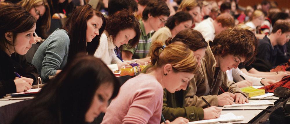 Überlastet. Studierende wollen mehr Freizeit und flexiblere Stundenpläne.