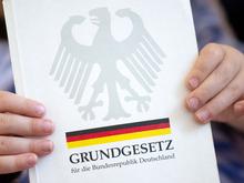 75 Jahre Grundgesetz: Bündnisse in Brandenburg rufen zum Eintreten für Demokratie auf