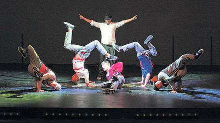 Zündend. Flying Step tanzte das Wohltemperierte Klavier.