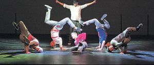 Zündend. Flying Step tanzte das Wohltemperierte Klavier.