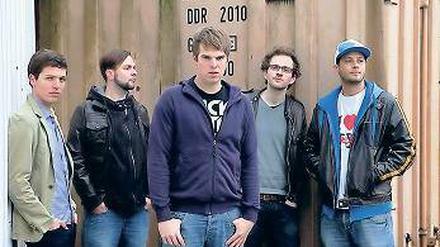 Musikalische Berufsjugendliche. Die Jungs der Band Immer Anfang Zwanzig.