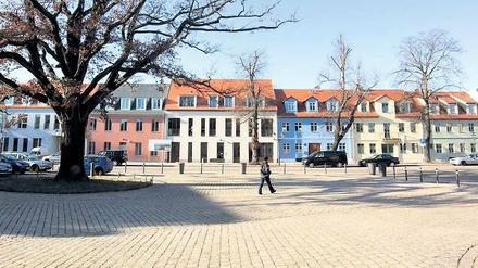 Der Markt ist rund: Mit den sechs neuen Häusern haben die HGW und Privatinvestorin Annette Gast die letzte Baulücke geschlossen.