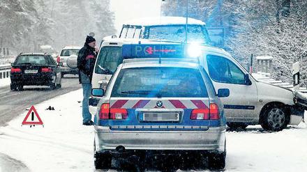 Schwere Unfälle: 94 Personen wurden 2010 auf den Straßen der Region Werder verletzt. Ein Unfall war so schwer, dass eine 40-jährige Frau später im Krankenhaus verstarb.