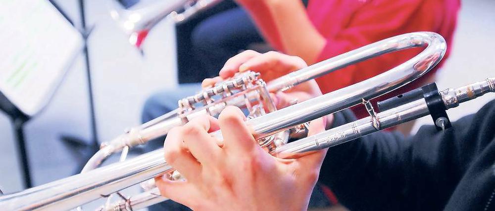 Volle Klassen, leere Kassen: Die Kreismusikschule fordert mehr Geld vom Landkreis  auch weil die Lehrer abwandern.