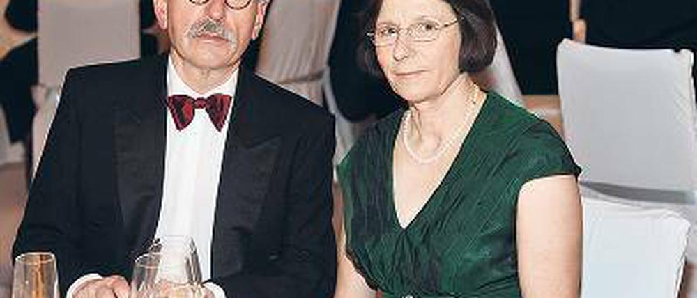Streitbares Paar. Thilo und Ursula Sarrazin am Sonnabend beim VBKI-Ball im Hotel Interconti.