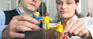 Die Kinder im Fokus. Wenn Mama und Papa sich nicht mehr mögen, bricht für Kinder eine Welt zusammen. Mit ihrer Gesellschaft Kinderleicht wollen Lennart Preu und Doreen Dünkler Eltern in Trennung und Scheidungskindern helfen.