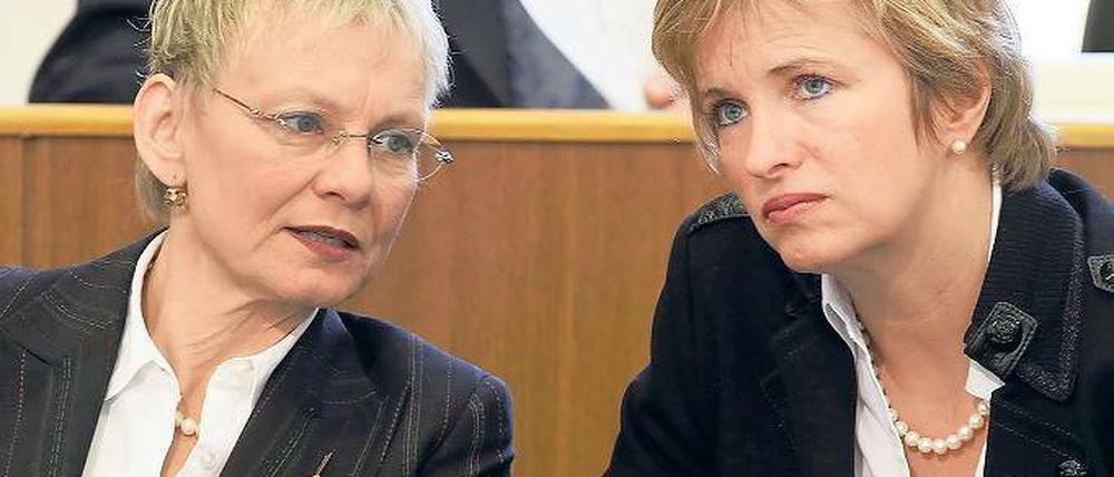 Die Neuen: Sabine Kunst (Wissenschaft) und Martina Münch (Kultur/r.).