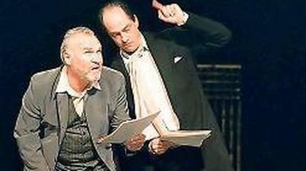 Spannend und erhellend. Märchen mit Timo Sturm (l.) und Dominik Stein.