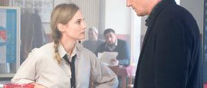 Unbekannter Mann. Im von Studio Babelsberg koproduzierten Thriller Unknown Identity verbünden sich Diane Kruger (l.), die eine Kellnerin spielt, und Liam Neeson, dem nach einem Unfall seine Identität abhanden kommt. Berlinale-Premiere ist am Freitag.