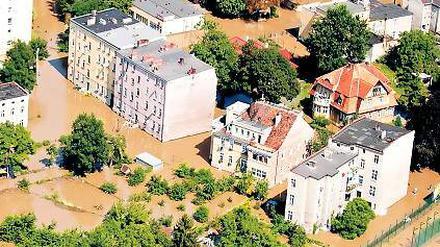 Seenland. Das Land Brandenburg will Überflutungen wie hier beim Sommerhochwasser 2010 in Guben vorbeugen.