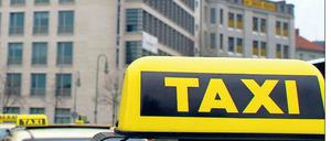 Taxi! Manche fahren Umwege und kassieren schamlos ab.