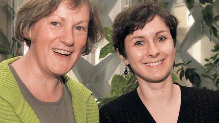 Nachbar-Vernetzer. Professorin Jutta Bott und Santje Winkler (r.).