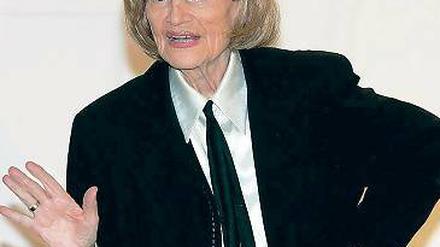 Charmant-galant. Gisela May ist bereits zu Lebzeiten eine Legende.