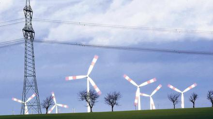Windräder: Große Anlagen auf wenig Flächen will die Regionalplanung.